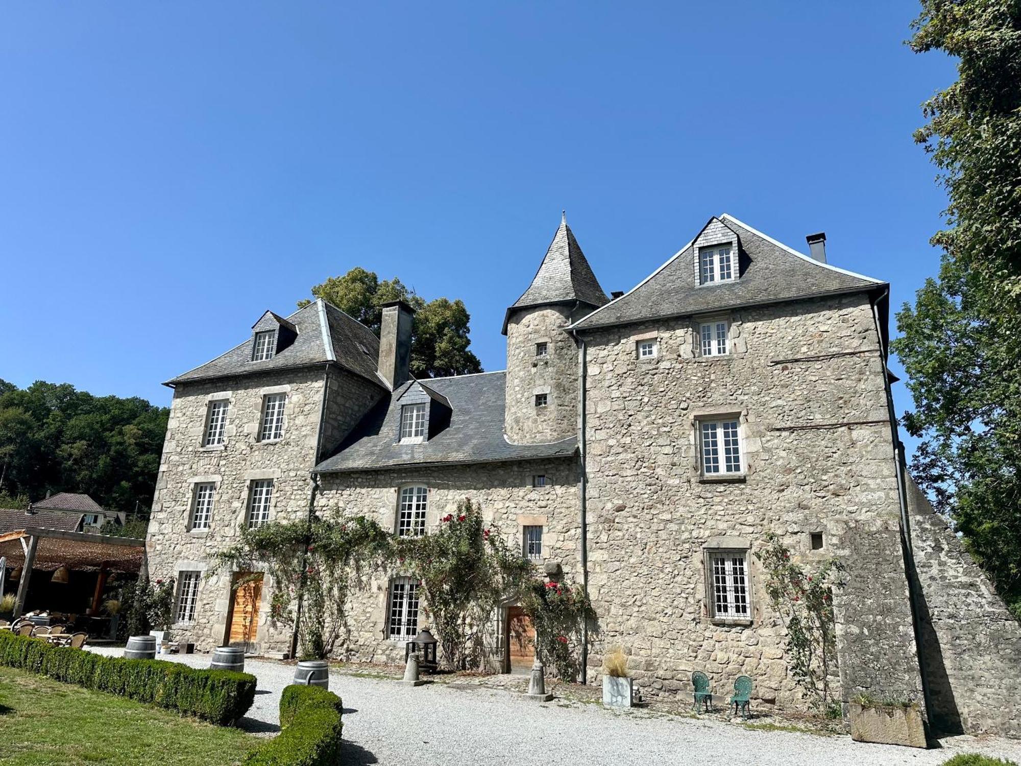 Chateau De La Borde A Ussel, Centre-Ville, Proche Autoroute A89 Ussel (Limousin) Exterior foto